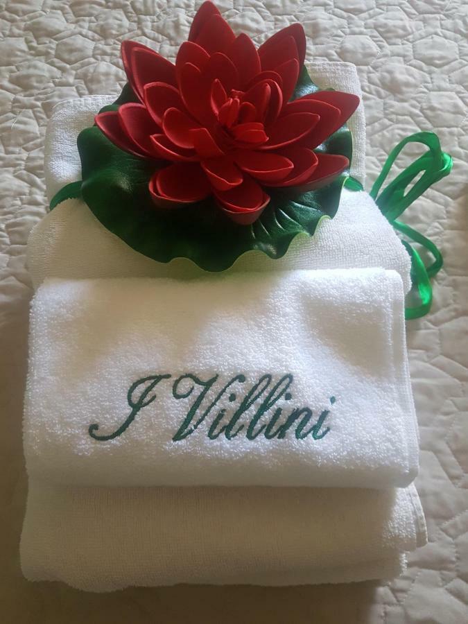 I Villini Affittacamere Фьюмичино Экстерьер фото